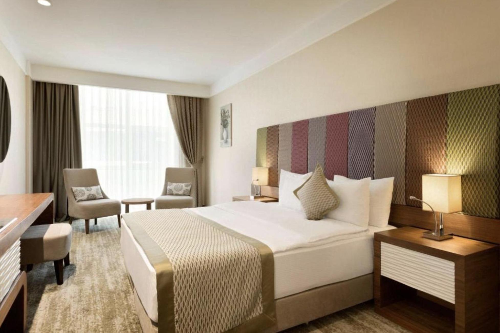 Hotel Ramada By Wyndham Gemli̇K Gemlik Exterior foto
